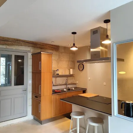 Logis Troglodyte Cosy & Vue Sur La Loire Ferienhaus