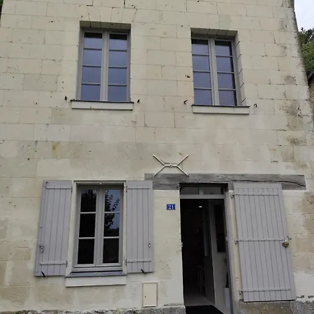 Logis Troglodyte Cosy & Vue Sur La Loire *