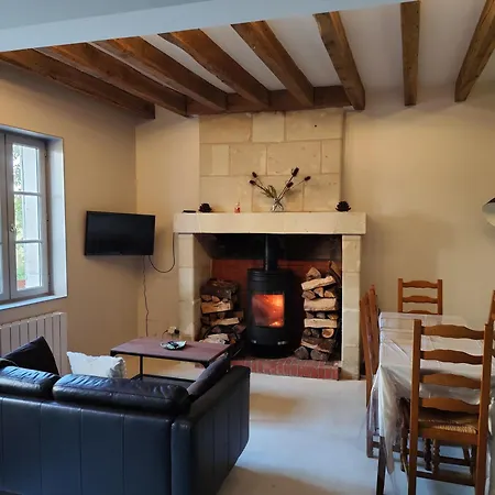 Logis Troglodyte Cosy & Vue Sur La Loire Casa vacanze Souzay-Champigny